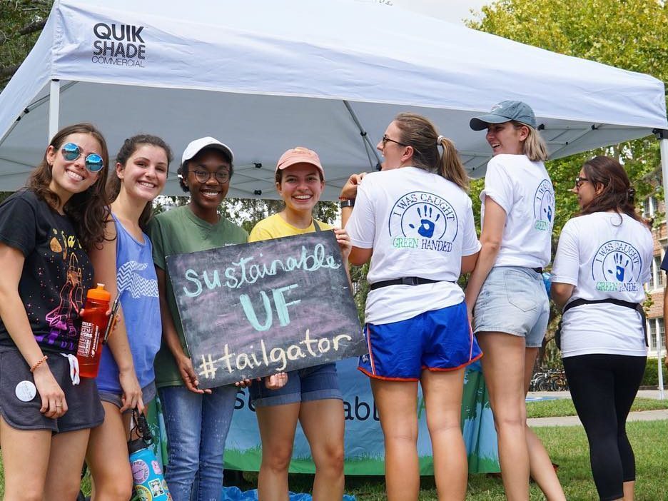 Students participating in the office of sustainability program at the University of Florida