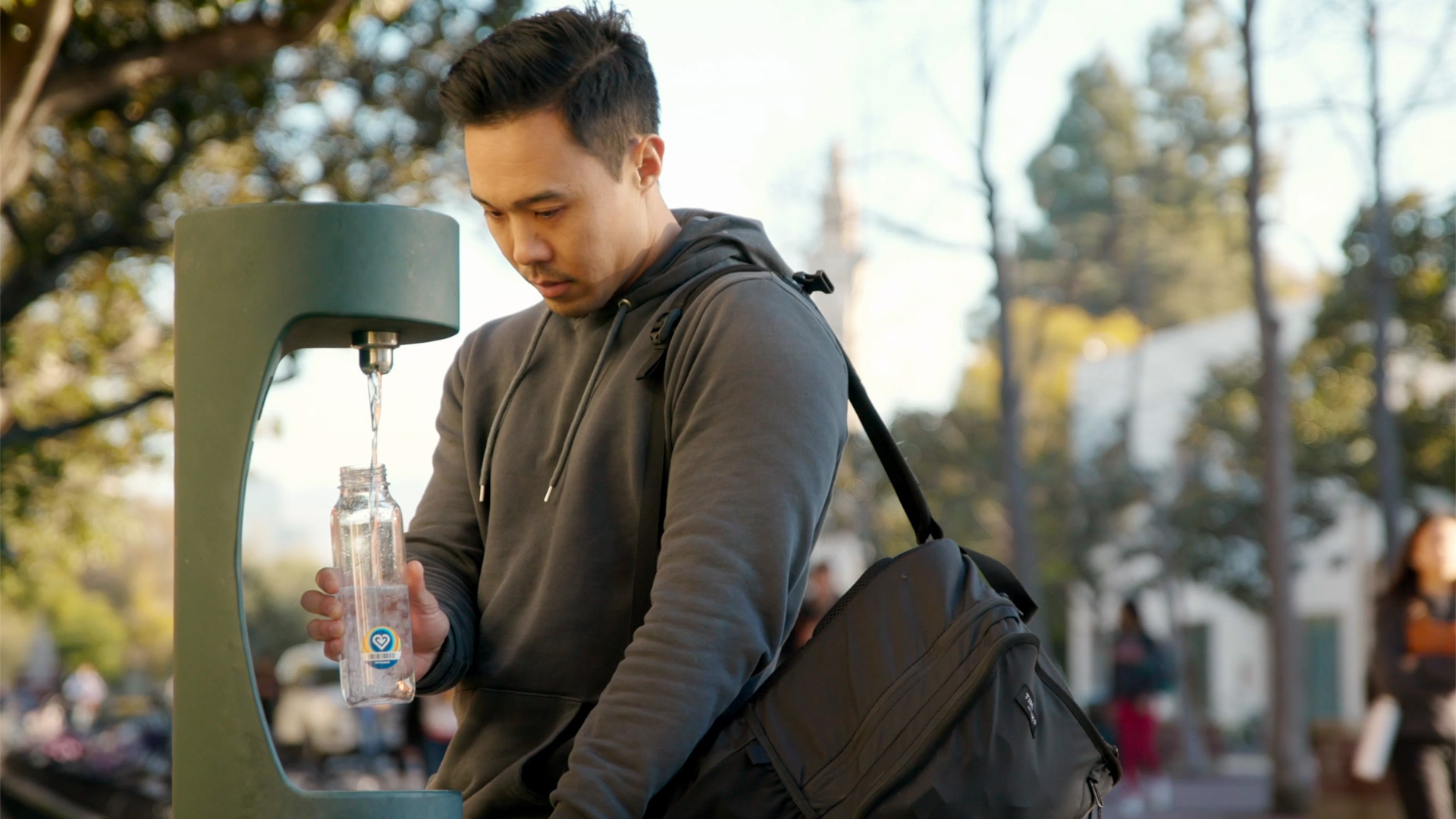 Fill it Forward - Inspiring the world to reuse